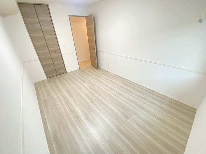 物件内観写真13　(居室)