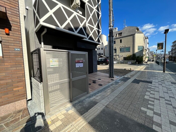 物件外観写真4　(建物設備)