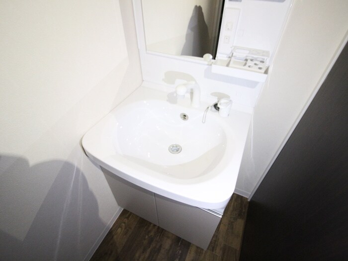 物件内観写真13　(洗面)