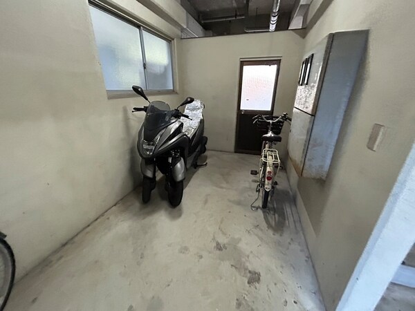 駐輪場