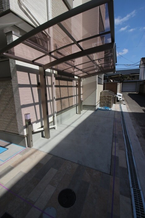 物件外観写真5　(駐輪場)