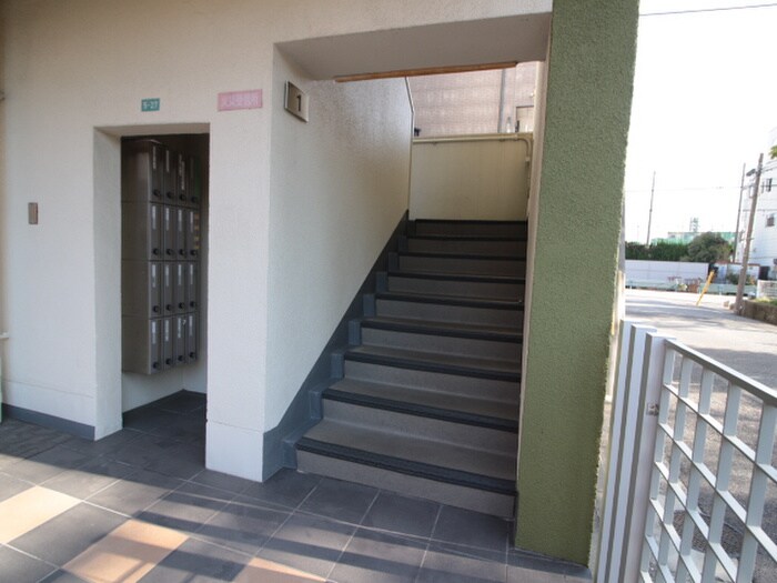 物件外観写真4　(建物設備)