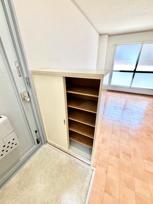 物件内観写真21　(靴箱)