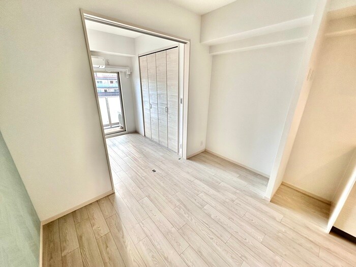 物件内観写真13　(居室)