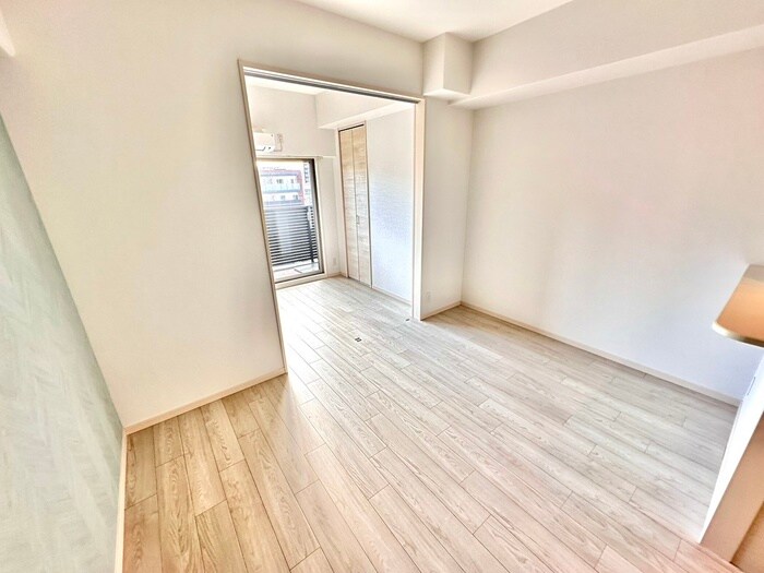 物件内観写真13　(居室)