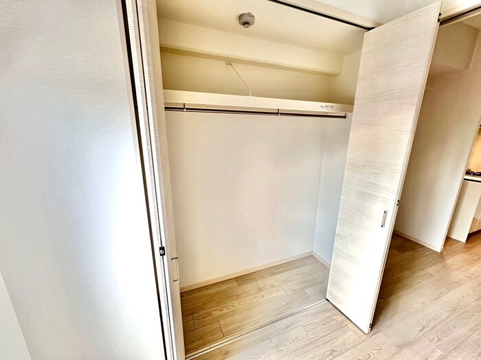 物件内観写真16　(収納)