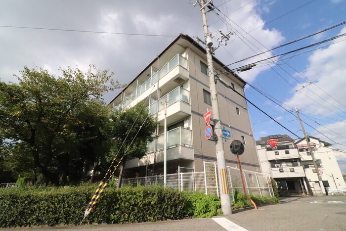 物件外観写真4　(外観写真)