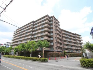 宝塚ロジュマン外観写真
