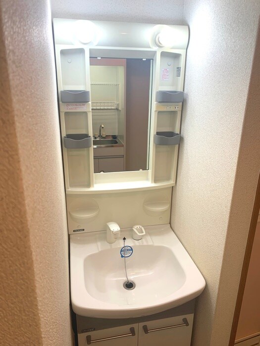 物件内観写真13　(洗面)