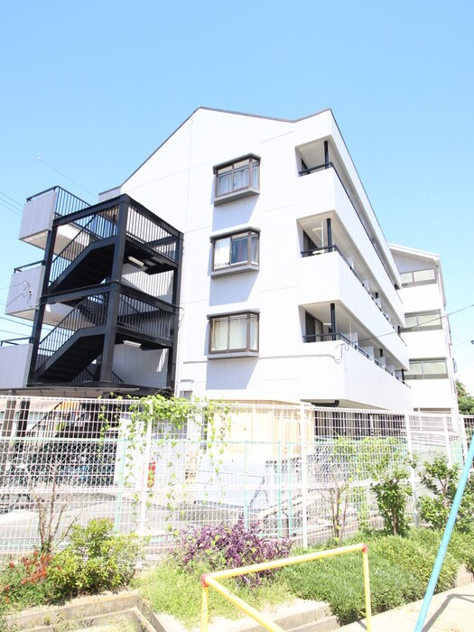 物件外観写真3　(外観写真)