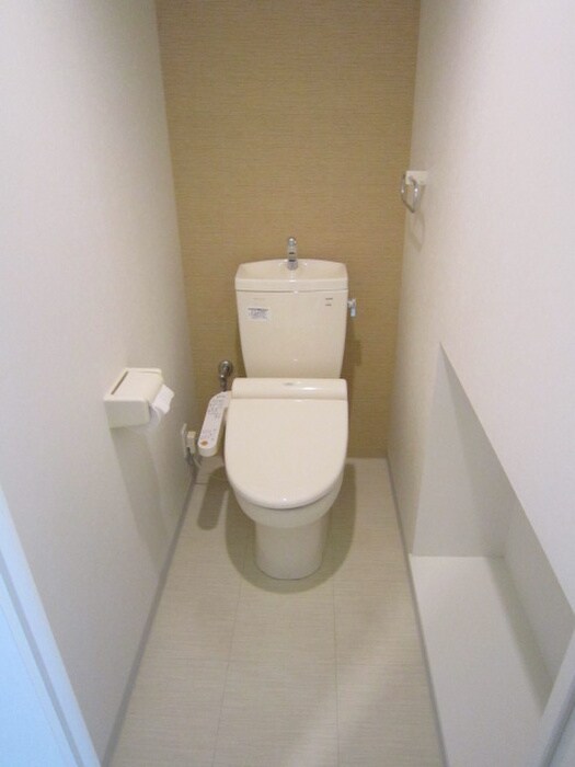 物件内観写真15　(トイレ)