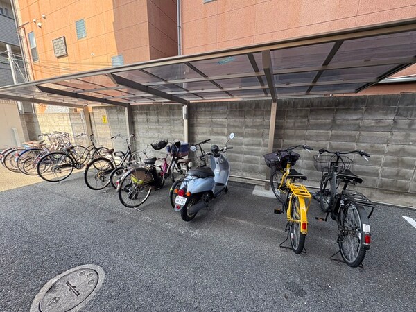 駐輪場