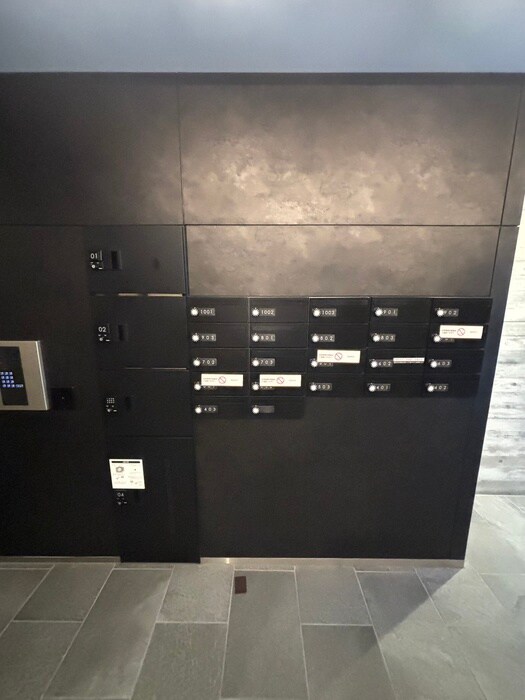 物件外観写真4　(建物設備)