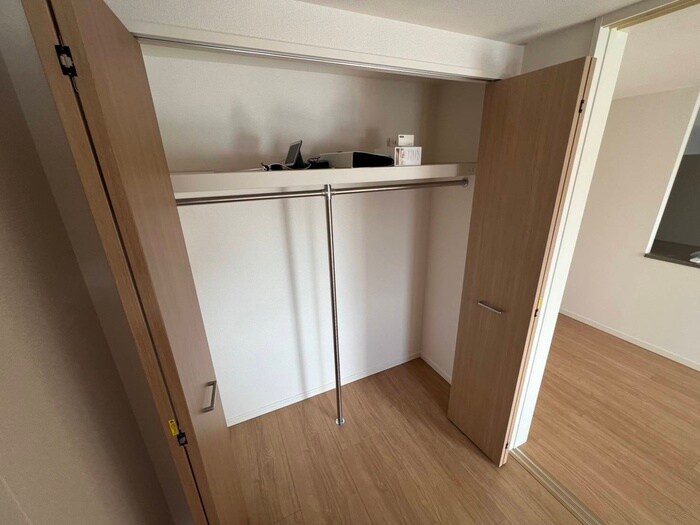 物件内観写真12　(収納)