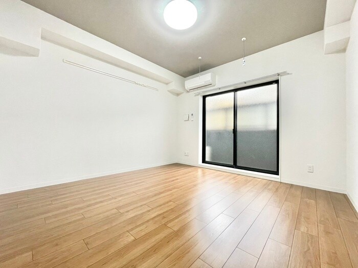 物件内観写真10　(居室)