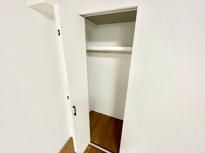 物件内観写真12　(収納)