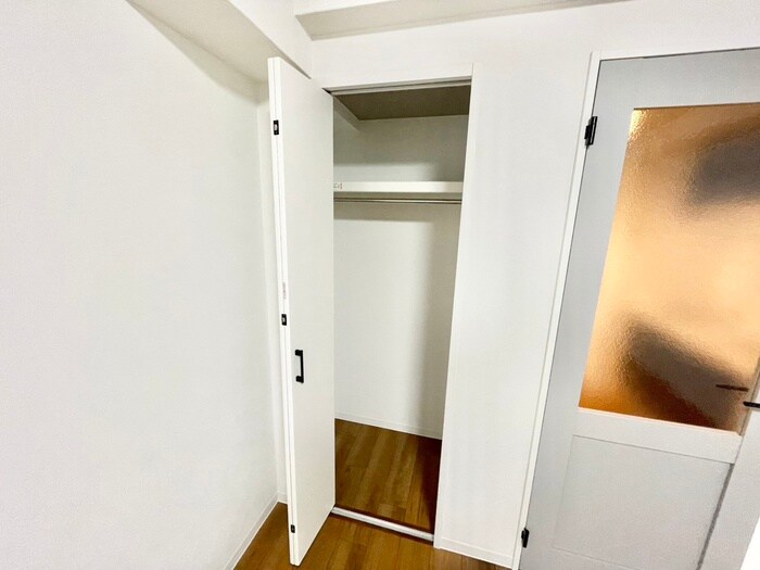 物件内観写真12　(収納)