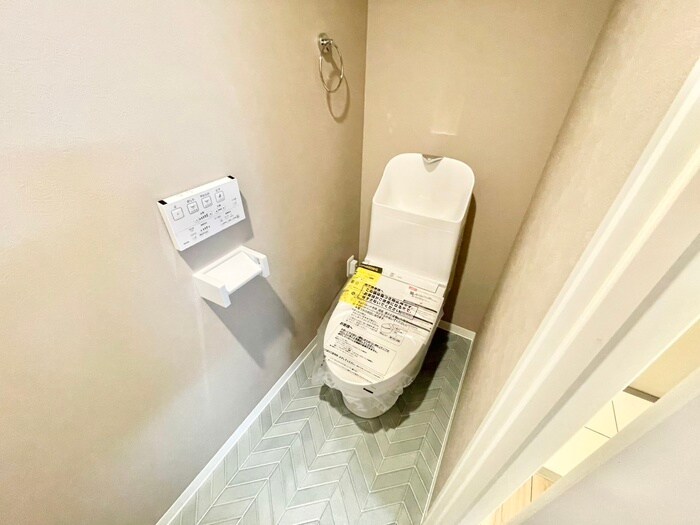 物件内観写真17　(トイレ)