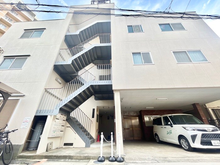 物件外観写真2　(外観写真)