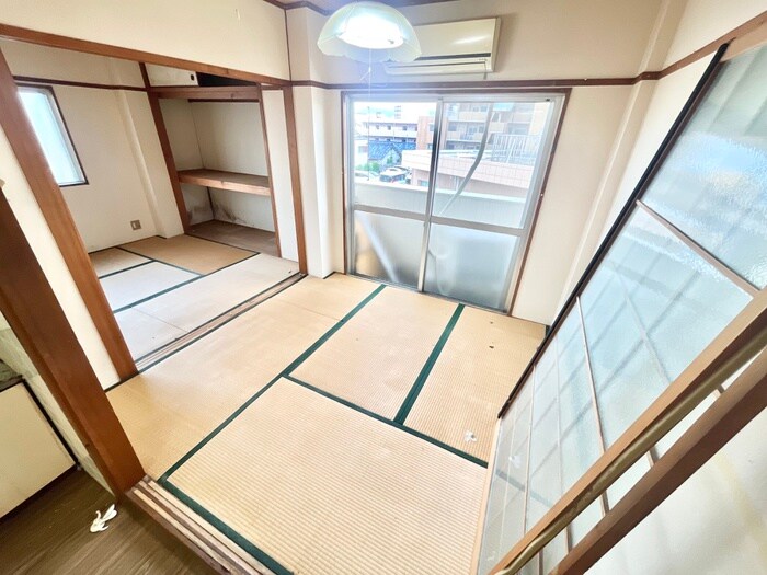 物件内観写真10　(居室)