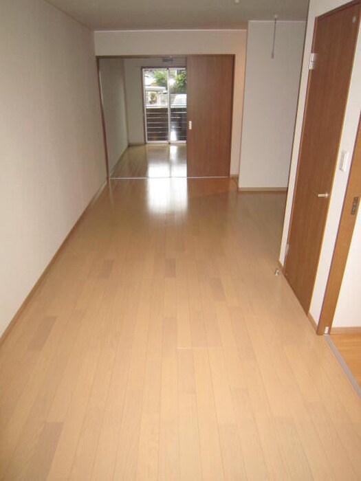 物件内観写真6　(居室)