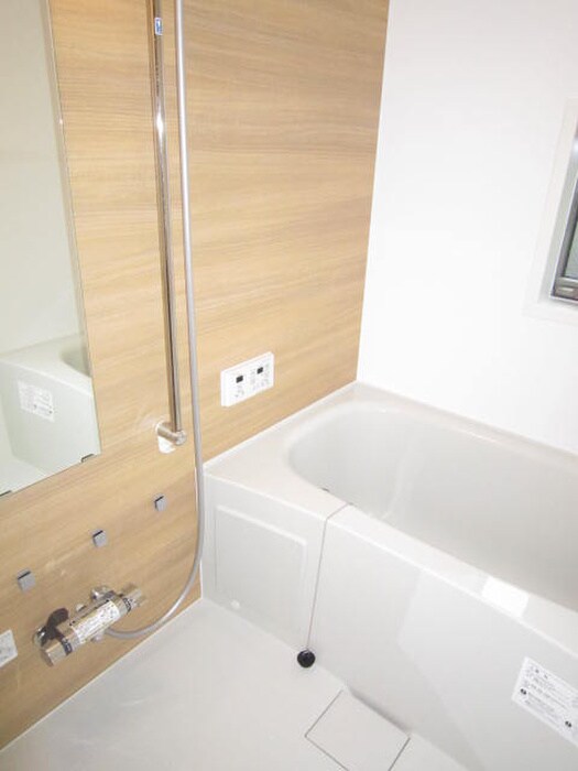 物件内観写真11　(バス／シャワールーム等)