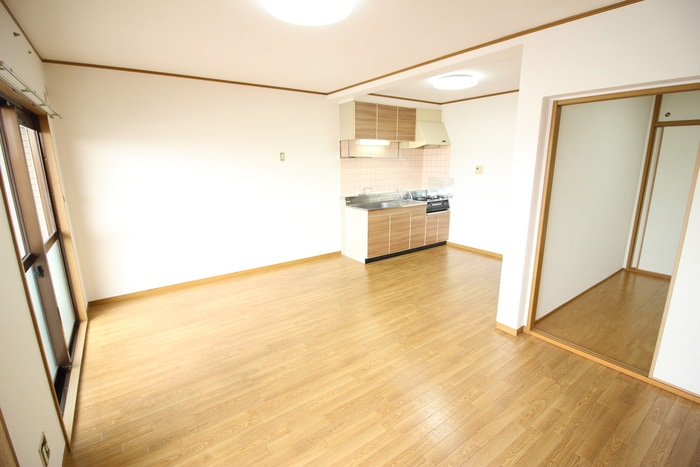 物件内観写真8　(居室)