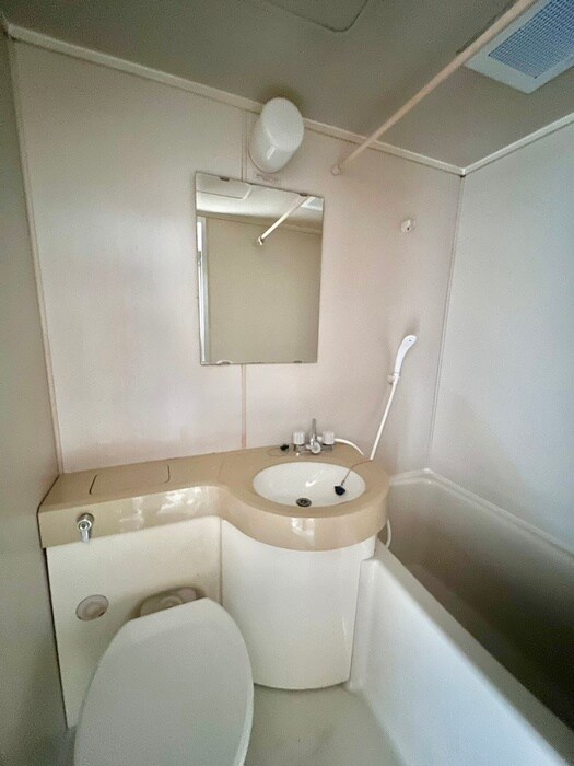 物件内観写真10　(洗面)