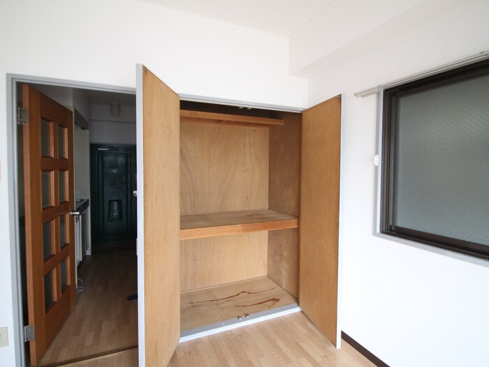 物件内観写真14　(収納)