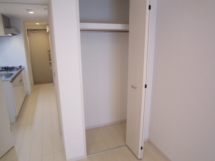 物件内観写真10　(収納)