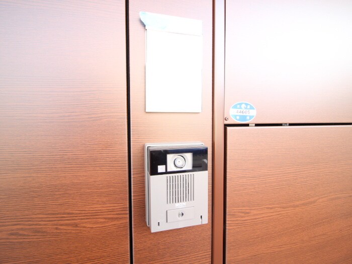 物件内観写真22　(玄関)