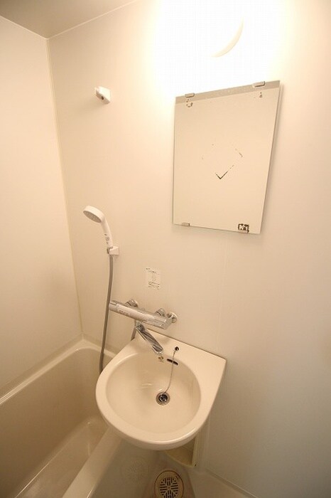 物件内観写真13　(洗面)