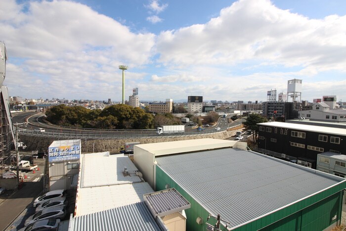 物件内観写真15　(室内からの展望)