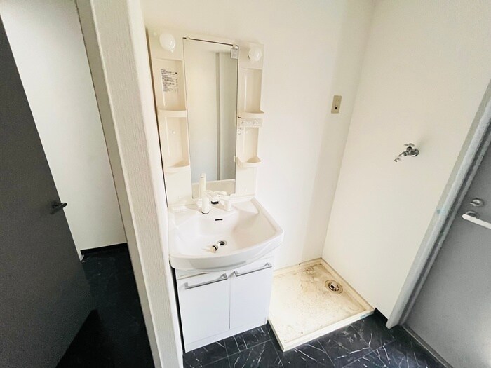 物件内観写真13　(洗面)