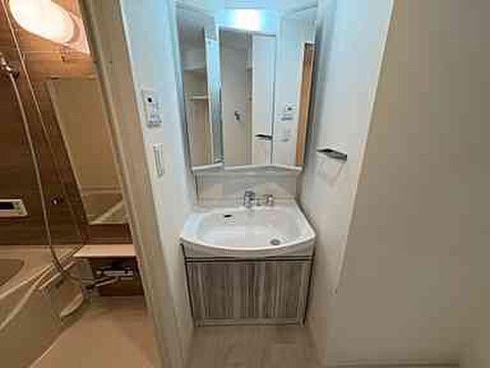 物件内観写真10　(洗面)