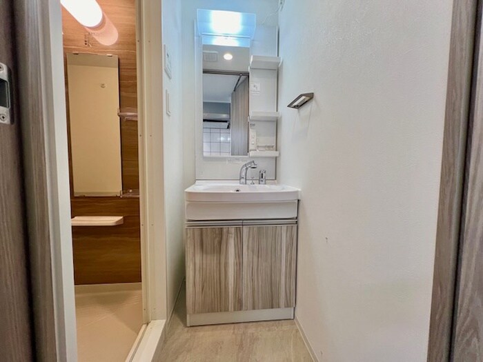 物件内観写真11　(洗面)