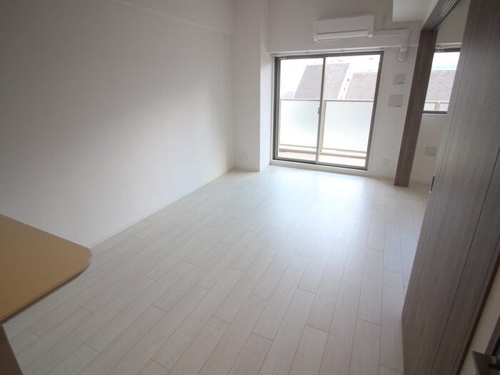 物件内観写真11　(居室)