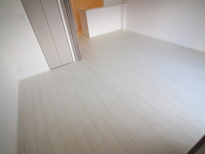 物件内観写真13　(居室)