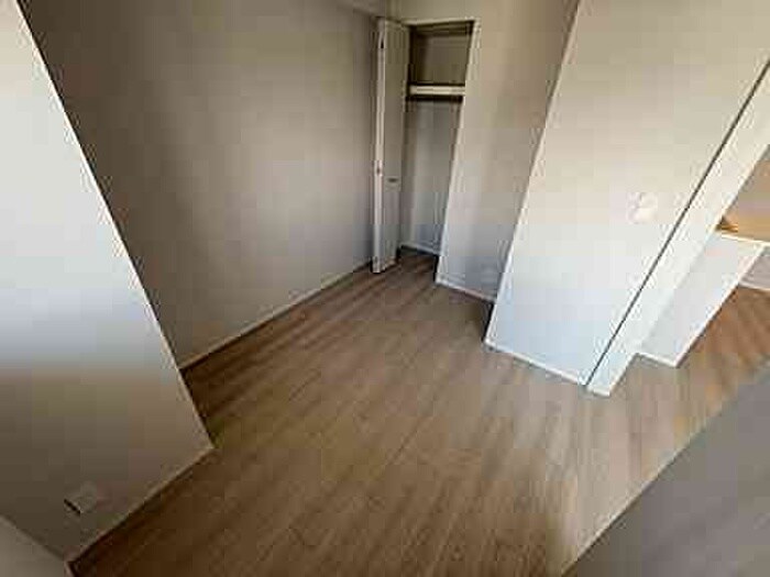 物件内観写真13　(居室)