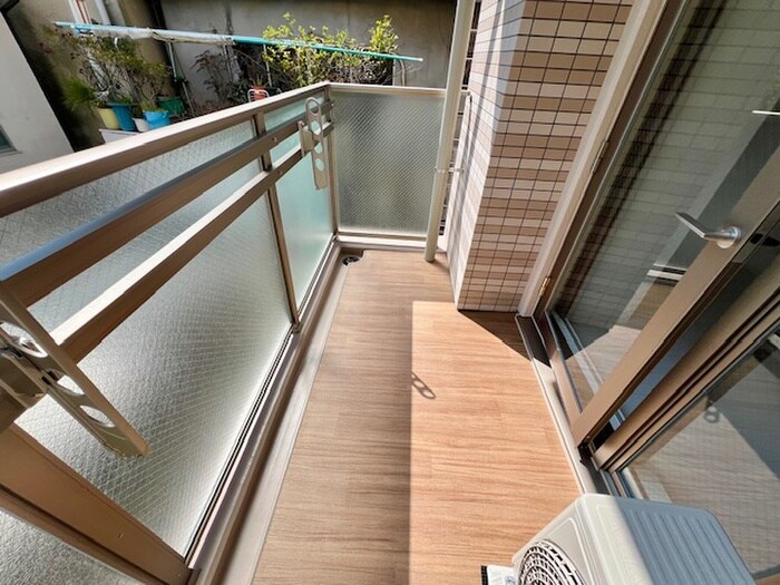 物件内観写真15　(ベランダ・バルコニー)