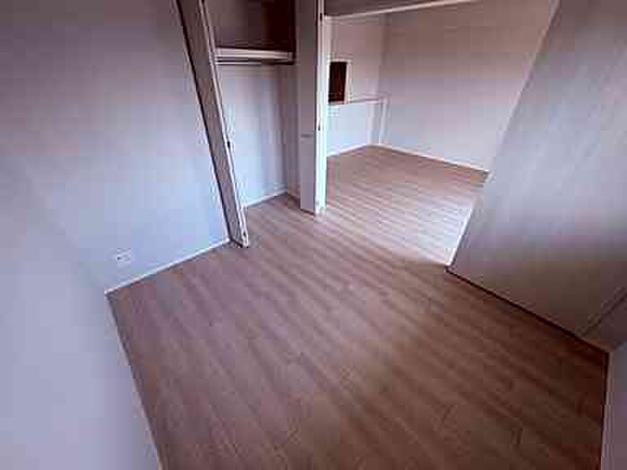 物件内観写真17　(居室)