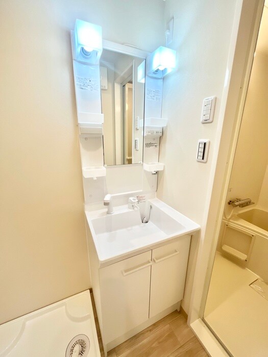 物件内観写真11　(洗面)