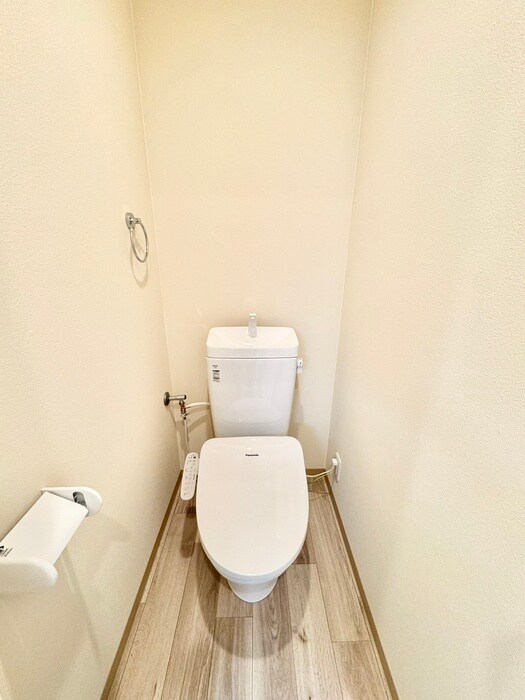 物件内観写真12　(トイレ)