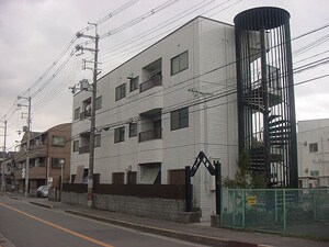 コ－ポ尾崎外観写真