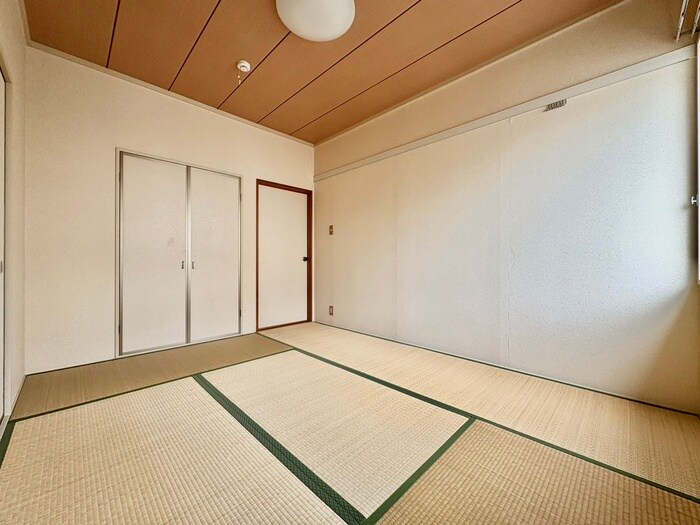 物件内観写真18　(居室)