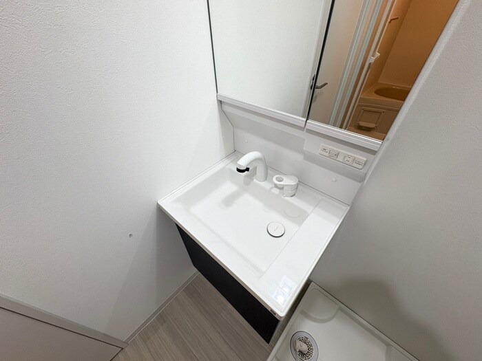 物件内観写真10　(洗面)