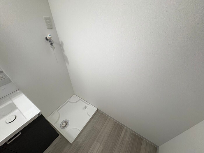 物件内観写真11　(洗濯機置場)