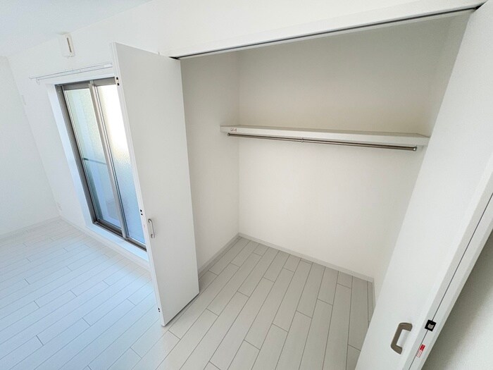物件内観写真17　(収納)