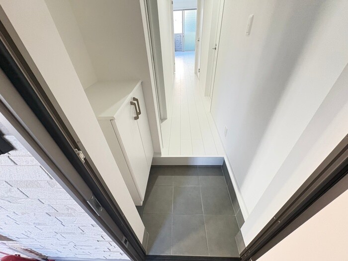 物件内観写真20　(玄関)