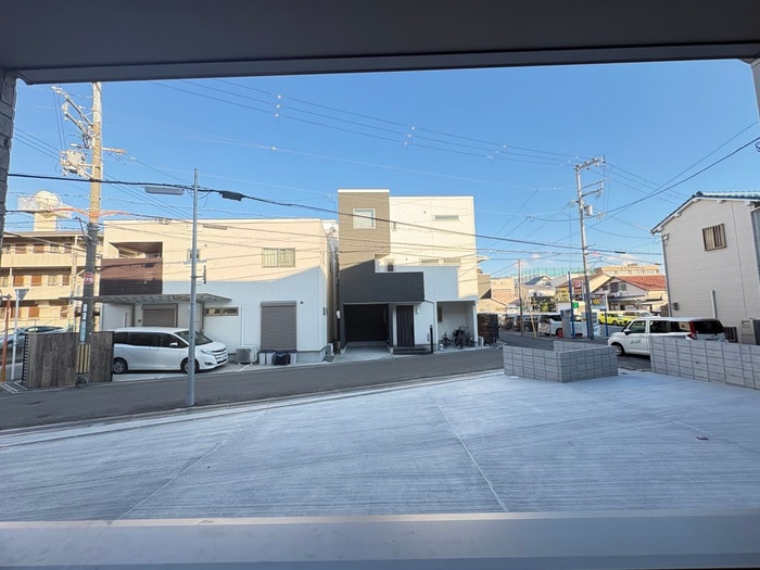 物件内観写真22　(室内からの展望)